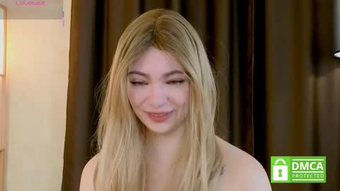 Snapshot of _emilyzortea_ chatting on October 2025 08:11:01 AM Emily online show from October 2025 08:11:01 AM