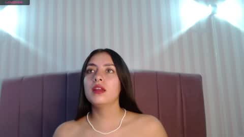 Emma online show from December 2024 06:20:02 PM