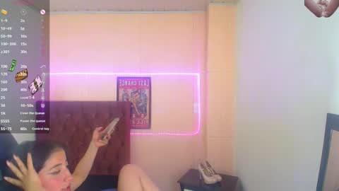 Snapshot of _emmaa_harper chatting on December 2024 06:31:02 AM Emmaa Harper3 online show from December 2024 06:31:02 AM