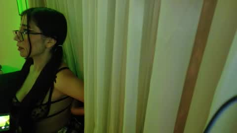 Snapshot of _emmaa_harper chatting on September 2025 08:18:02 AM Emmaa Harper3 online show from September 2025 08:18:02 AM