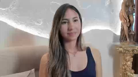 Snapshot of _emmawalka chatting on September 2025 09:15:01 PM _emmawalka online show from September 2025 09:15:01 PM