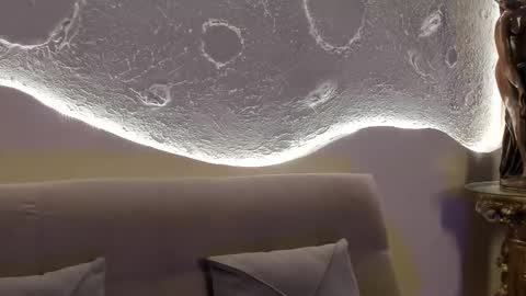 Snapshot of _emmawalka chatting on October 2025 09:43:02 PM _emmawalka online show from October 2025 09:43:02 PM