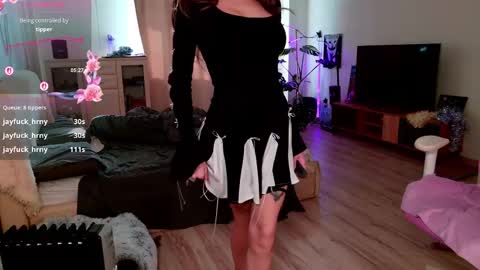 Mia  online show from March 2026 04:36:01 AM