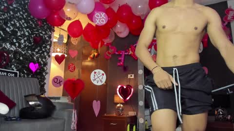 Snapshot of _eufrates_ chatting on February 2025 04:04:01 PM EUFRATES online show from February 2025 04:04:01 PM