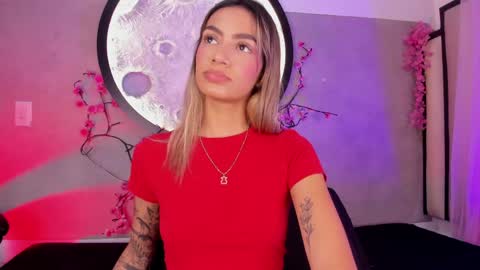 Snapshot of _felicity_1 chatting on June 2026 11:48:01 AM Felicity online show from June 2026 11:48:01 AM