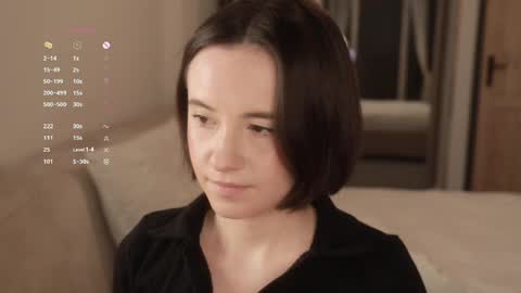 Essie  online show from March 2026 07:30:02 PM