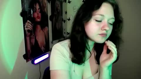 Alice online show from October 2025 06:23:01 AM