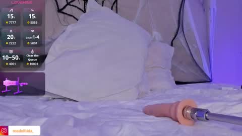 Frida online show from October 2025 02:57:02 PM