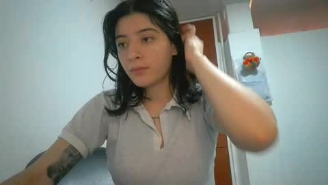 Mia-foster online show from January 2026 08:13:02 PM