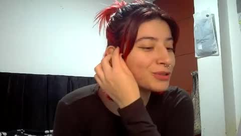 Mia-foster online show from June 2026 10:19:02 PM
