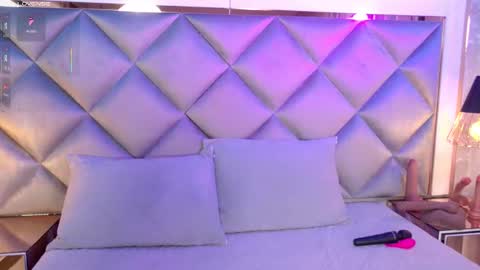 _giggy online show from January 2026 11:47:01 AM