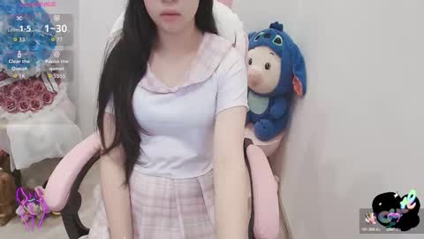 Snapshot of _girlcute_ chatting on October 2025 01:43:02 PM Anna online show from October 2025 01:43:02 PM