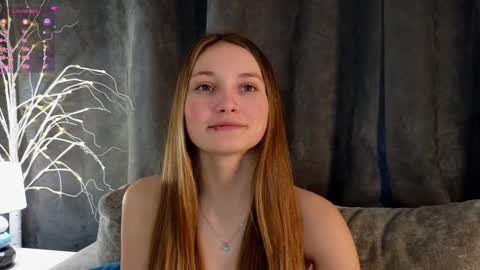 Snapshot of _green_green_ chatting on December 2024 04:31:02 AM Milly online show from December 2024 04:31:02 AM