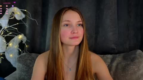 Snapshot of _green_green_ chatting on January 2025 04:19:01 AM Milly online show from January 2025 04:19:01 AM