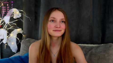 Snapshot of _green_green_ chatting on January 2025 04:36:02 AM Milly online show from January 2025 04:36:02 AM
