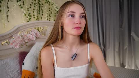 Milly online show from October 2025 02:22:02 AM