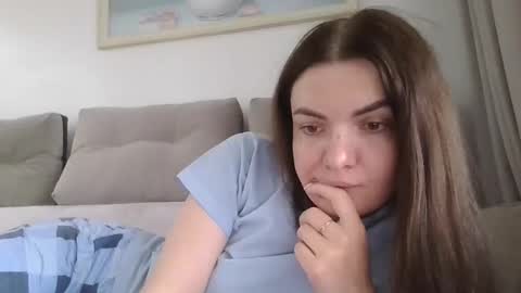 Criss4u online show from April 2026 06:19:01 AM