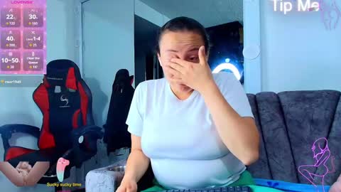 Snapshot of _honey1_ chatting on September 2025 02:51:01 PM Honey online show from September 2025 02:51:01 PM