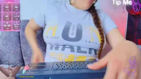 Snapshot of _honey1_ chatting on October 2025 02:28:02 PM Honey online show from October 2025 02:28:02 PM