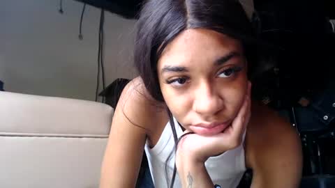 Snapshot of _hot_couple_69_ chatting on June 2026 04:11:02 PM KEYLA Y SAMUEL online show from June 2026 04:11:02 PM