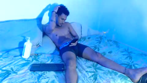 Snapshot of _hot_couple_69_ chatting on July 2026 05:00:01 AM KEYLA Y SAMUEL online show from July 2026 05:00:01 AM