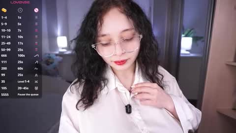 Emily online show from March 2026 05:03:01 PM