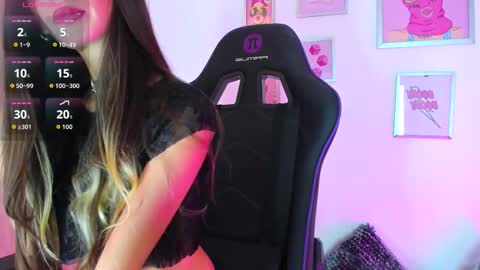 Snapshot of _ivanna_volk chatting on October 2025 11:15:02 PM Ivanna online show from October 2025 11:15:02 PM