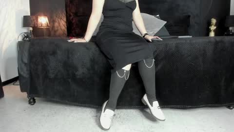 Miss Jade online show from January 2025 11:32:01 AM