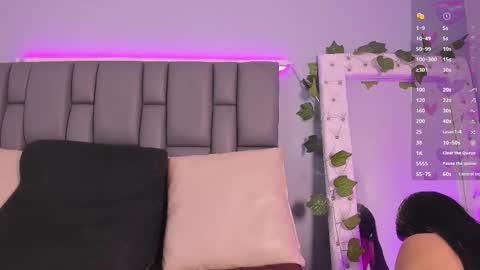 Jasmine online show from October 2025 01:52:01 PM