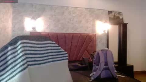 _jeessy online show from October 2025 03:25:02 AM