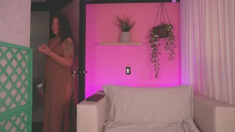 _jessica1 online show from April 2026 12:19:02 PM