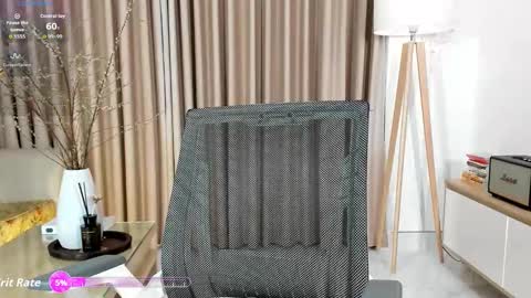 Snapshot of _joliie_ chatting on February 2026 04:07:02 PM _joliie_ online show from February 2026 04:07:02 PM