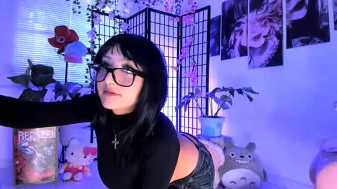 Snapshot of _julyana_ chatting on November 2025 03:24:01 PM JULIANA online show from November 2025 03:24:01 PM