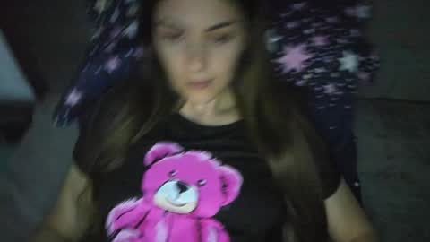 _just_a_simple_girl online show from December 2024 05:00:01 PM