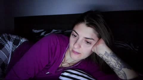 _just_a_simple_girl online show from December 2024 05:04:01 PM