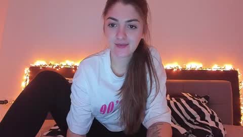 _just_a_simple_girl online show from January 2025 12:07:02 PM