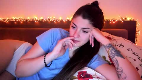 _just_a_simple_girl online show from February 2025 12:25:02 PM