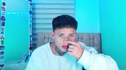 mod online show from December 2025 03:24:02 AM