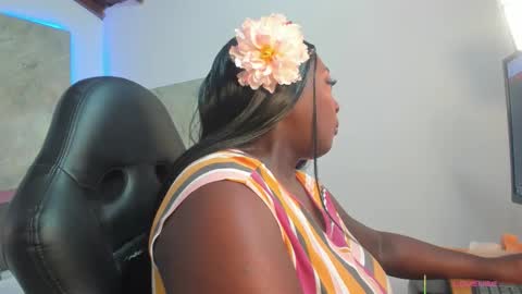 Kanela Anderson online show from November 2025 01:45:01 PM