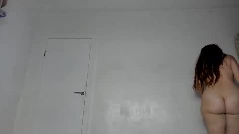 Snapshot of _kapelka_ chatting on June 2026 07:03:02 PM KAPELKA online show from June 2026 07:03:02 PM