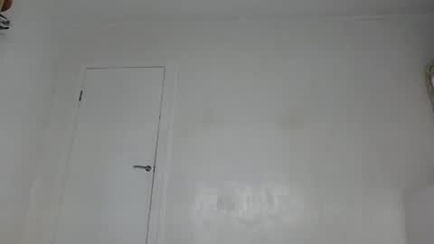 Snapshot of _kapelka_ chatting on July 2026 03:18:01 PM KAPELKA online show from July 2026 03:18:01 PM