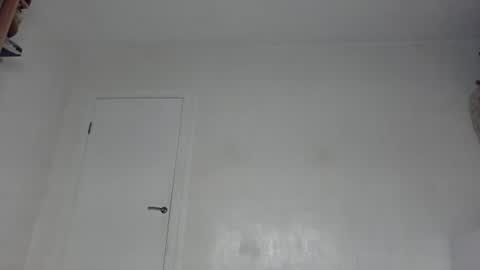 Snapshot of _kapelka_ chatting on July 2026 06:32:01 PM KAPELKA online show from July 2026 06:32:01 PM