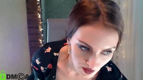  karolina online show from January 2025 06:43:02 PM