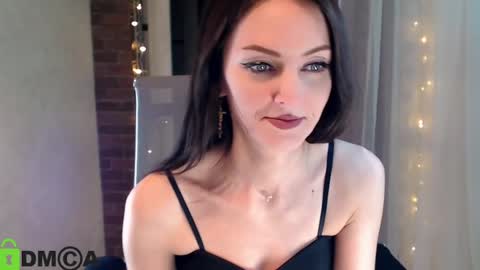  karolina online show from February 2025 03:26:02 PM