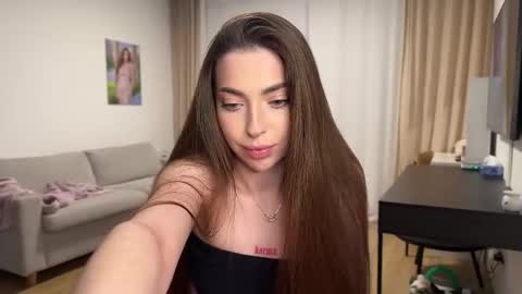 _kate_22 online show from October 2025 06:32:02 PM