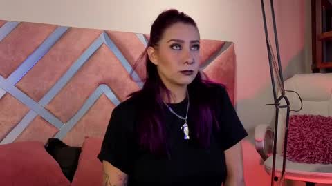 kelly online show from November 2025 12:27:01 PM