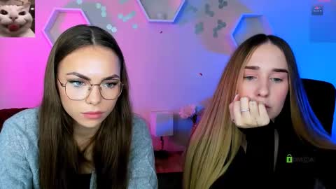 _kellykitten_ online show from December 2025 09:47:02 AM