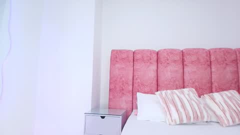 Kendall online show from November 2025 11:53:02 AM