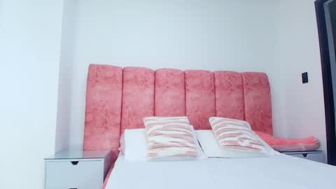 Kendall online show from November 2025 11:53:01 AM