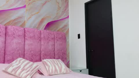 Kendall online show from March 2026 12:09:01 PM